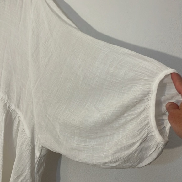 Sweet Lovely by Jen | White gauzy tiered ruffle blouse/top Womens size 3X - Picture 3 of 7